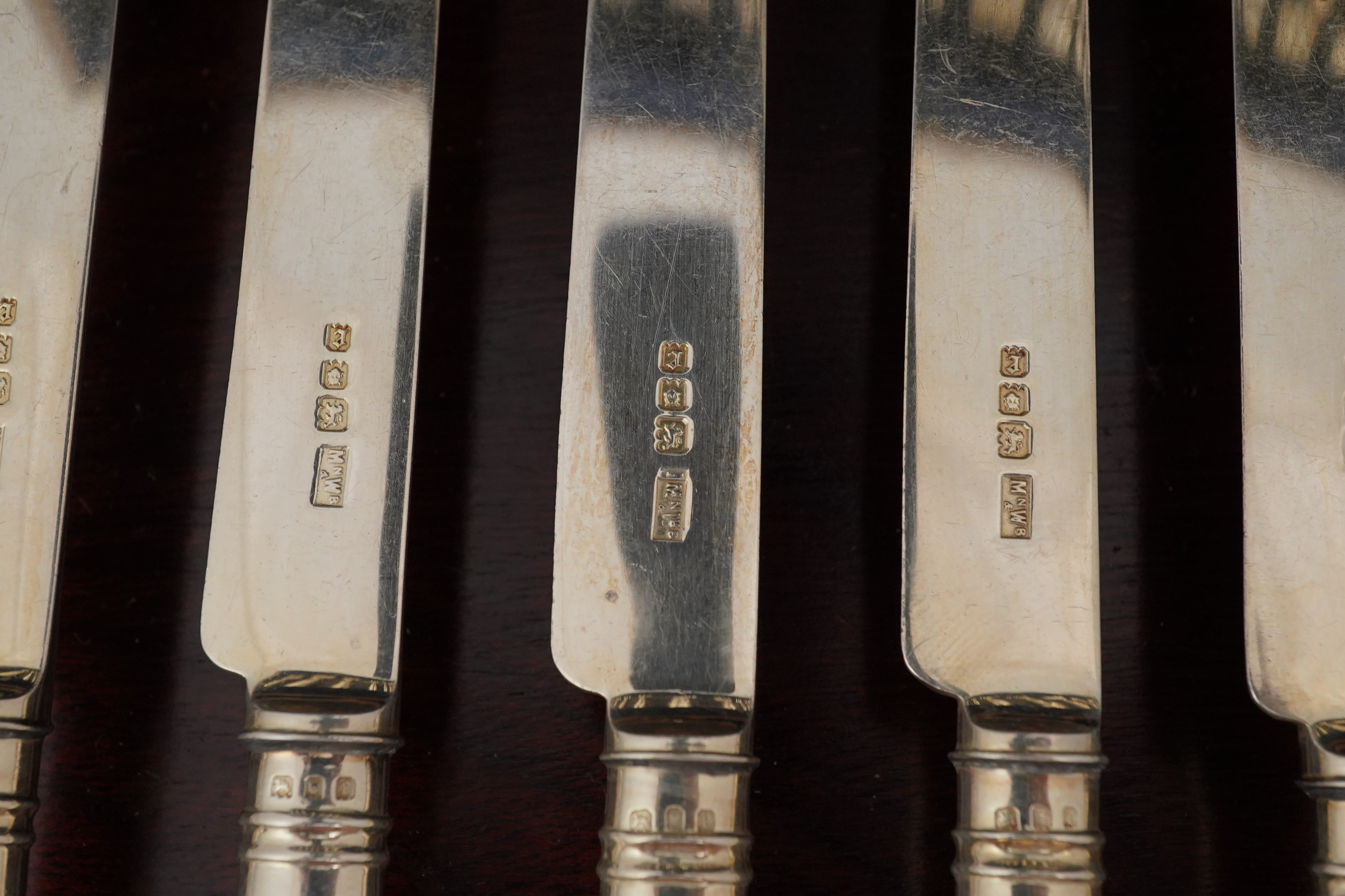Twelve pairs of George V silver dessert eaters, by Mappin & Webb